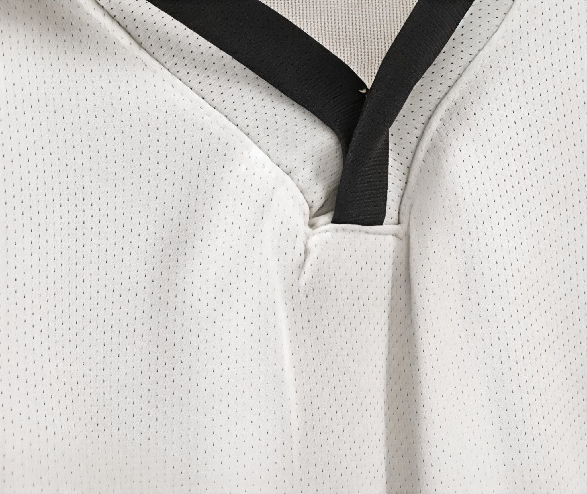 David Beckham #7 England 2002 Away Retro Jersey – Black Classic Edition