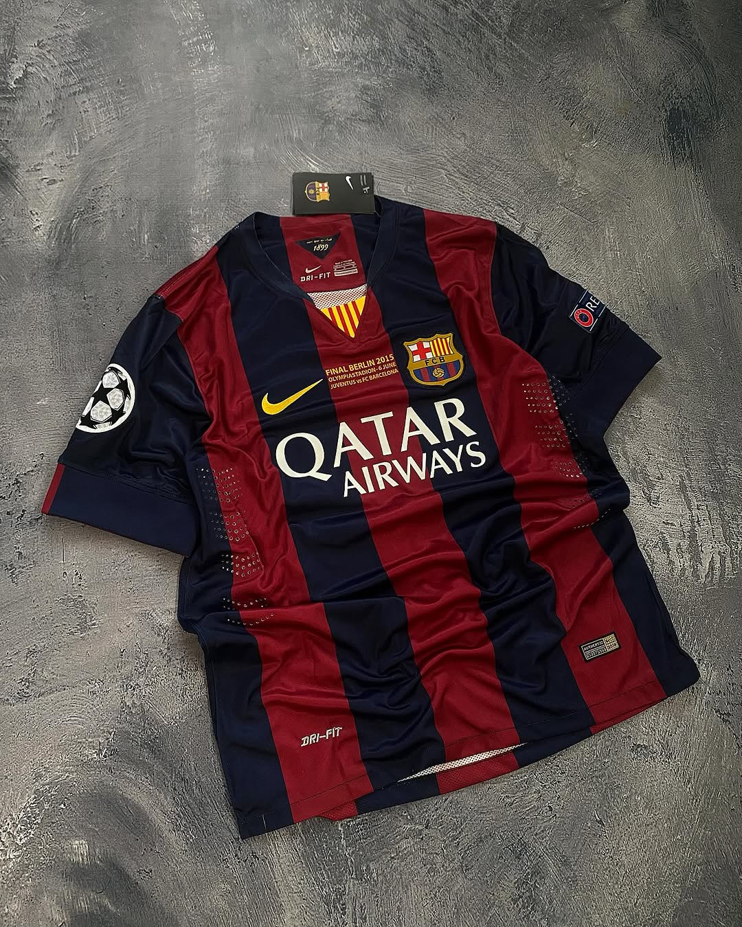 Neymar 11 Barcelona 2015 Retro Jersey